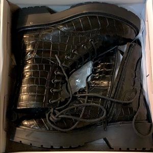 Steve Madden originally 100 my price 80